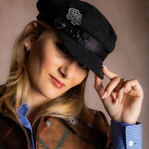 Hard Rock Cafe Black Cap with Star Details